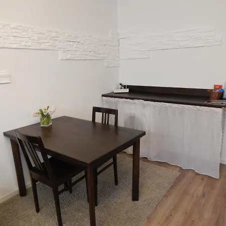 Free - Am Bruehlbach Apartman *