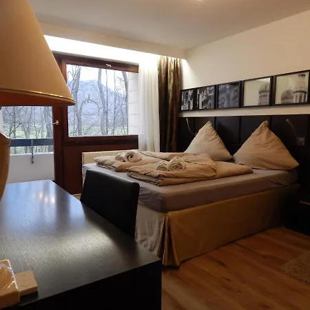 Free - Am Bruehlbach * Bad Urach